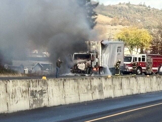 Southbound I-5 semi-truck fire near Winston extinguished
