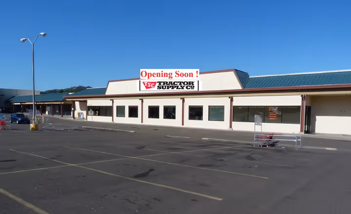 Lease Purchase and Project Listings Hint at Tractor Supply Plans in Roseburg