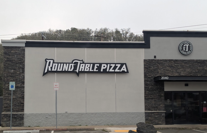 Round Table Pizza Set to Return to Roseburg This Spring